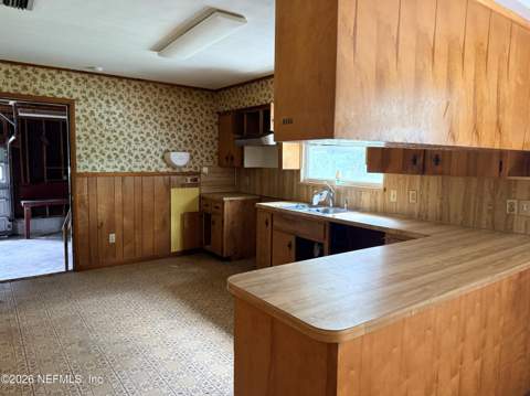 13940 Sapp Road, Glen St. Mary FL - photo 9 of 17