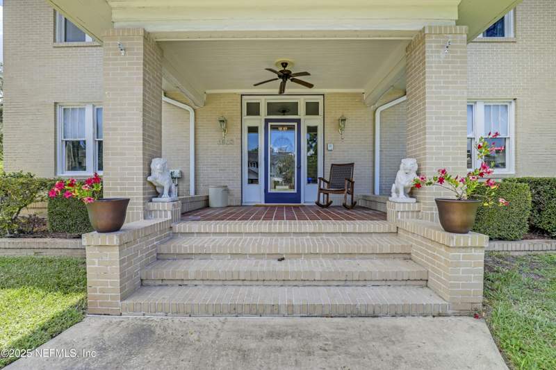 4 bedroom Single Family Residence at 3903 St Johns Avenue, Glendale Terrace, Jacksonville — photo 4