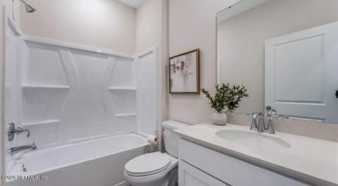 554 Avalon Woods Lane, Jacksonville FL - photo 14 of 20