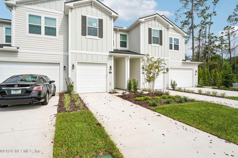 3 bedroom Townhouse at 14015 Ashkirk Court, Ellis Cove, Jacksonville — photo 2