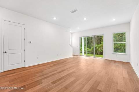 11781 Etteridge Drive, Jacksonville FL - photo 6 of 28