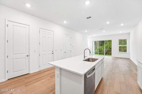 11781 Etteridge Drive, Jacksonville FL - photo 14 of 28