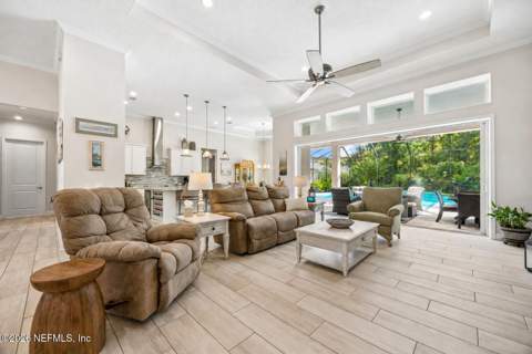 95352 Wild Cherry Drive, Fernandina Beach FL - photo 9 of 47