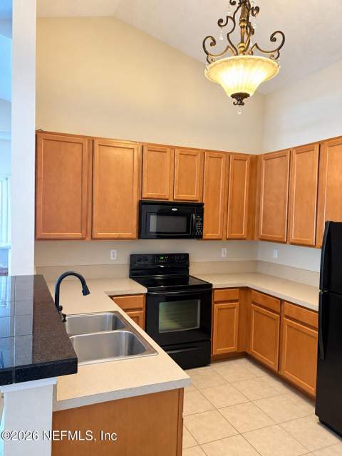 575 Oakleaf Plantation Parkway #609, Orange Park FL - photo 13 of 24