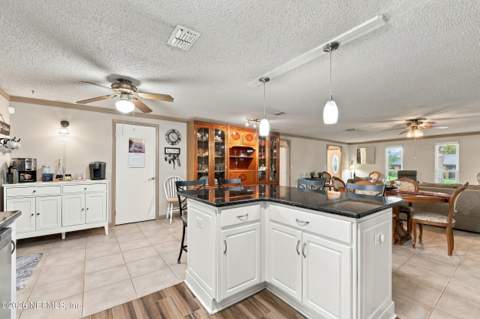 1476 Pawnee Street, Orange Park FL - photo 14 of 41
