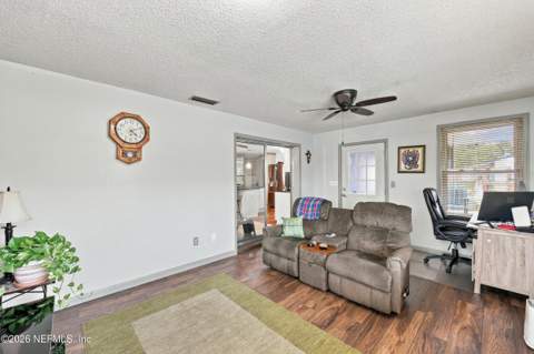 1476 Pawnee Street, Orange Park FL - photo 21 of 41