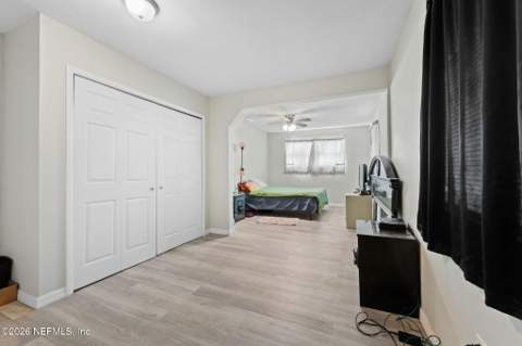 7988 Waxwing Avenue, Jacksonville FL - photo 8 of 27