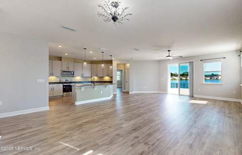 1045 Panther Lake Parkway, Jacksonville FL - photo 11 of 41