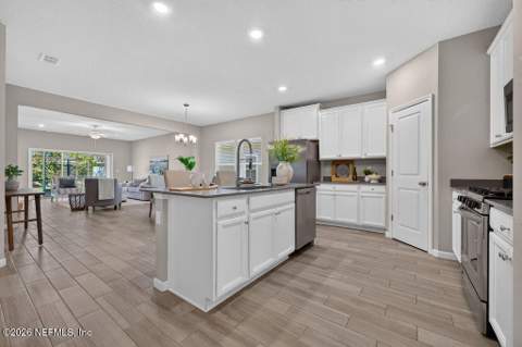 624 Weathered Edge Drive, St. Augustine FL - photo 8 of 36