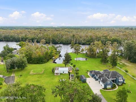 1811 Oak Park Circle, Green Cove Springs FL - photo 8 of 55