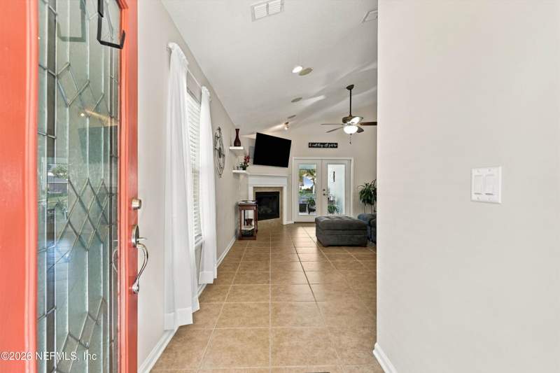 3 bedroom Single Family Residence at 5901 Alamosa Circle, Bartram Springs, Jacksonville — photo 4
