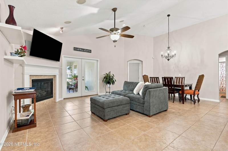 3 bedroom Single Family Residence at 5901 Alamosa Circle, Bartram Springs, Jacksonville — photo 5
