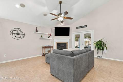 5901 Alamosa Circle, Jacksonville FL - photo 6 of 48