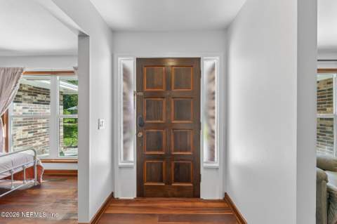 12902 Silver Oak Drive, Jacksonville FL - photo 8 of 60
