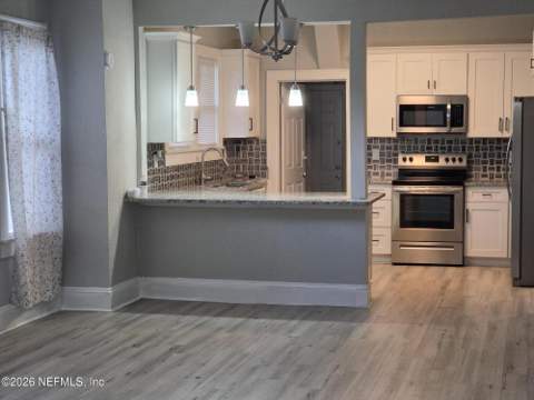 312 W 25 Street, Jacksonville FL - photo 13 of 21