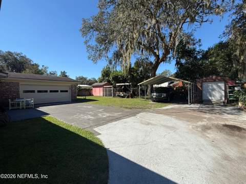 1682 Westminister Avenue, Jacksonville FL - photo 7 of 36