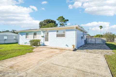 10465 Stone Road, Jacksonville FL - photo 8 of 37