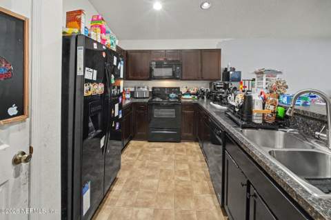 531 Worcester Court, Jacksonville FL - photo 11 of 29