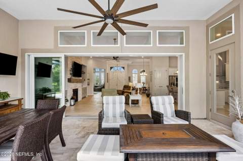 95352 Wild Cherry Drive, Fernandina Beach FL - photo 7 of 47