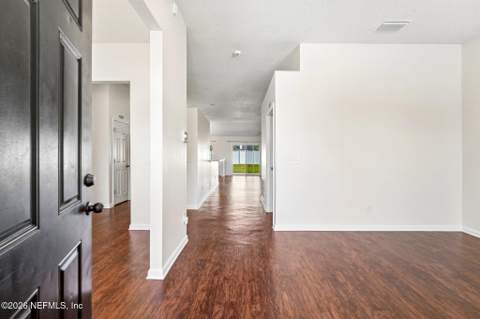 5631 Ortega Park Boulevard, Jacksonville FL - photo 10 of 42