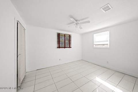 101 N Highland Avenue, Green Cove Springs FL - photo 13 of 20
