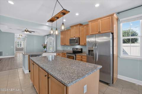 7018 Azalea Grove Drive, Jacksonville FL - photo 23 of 53