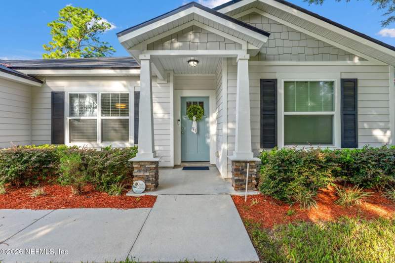 4 bedroom Single Family Residence at 15796 Northside Drive, Pine Lakes, Jacksonville — photo 3