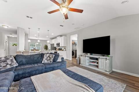 15796 Northside Drive, Jacksonville FL - photo 6 of 31