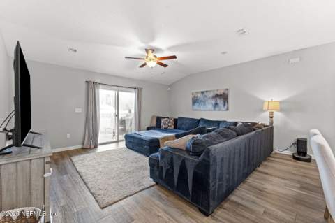 15796 Northside Drive, Jacksonville FL - photo 7 of 31