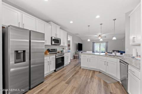 15796 Northside Drive, Jacksonville FL - photo 13 of 31