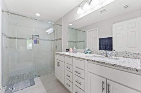 15796 Northside Drive, Jacksonville FL - photo 18 of 31