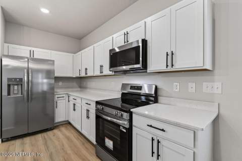5100 Courtland Oaks Street, Jacksonville FL - photo 22 of 57