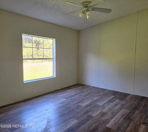 136 E Moccasin Creek Lane, Palatka FL - photo 13 of 29