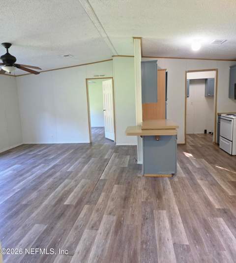 136 E Moccasin Creek Lane, Palatka FL - photo 6 of 29