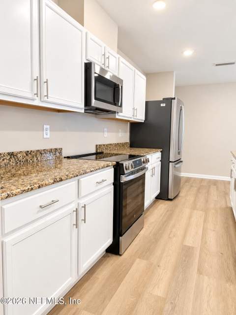 7131 Preston Pines Trail, Jacksonville FL - photo 6 of 32