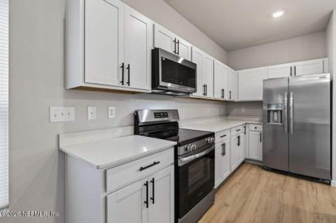 5024 Courtland Oaks Street, Jacksonville FL - photo 22 of 60