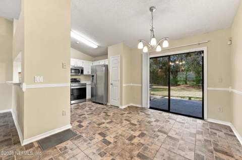 4926 Garden Moss Circle, Jacksonville FL - photo 18 of 39