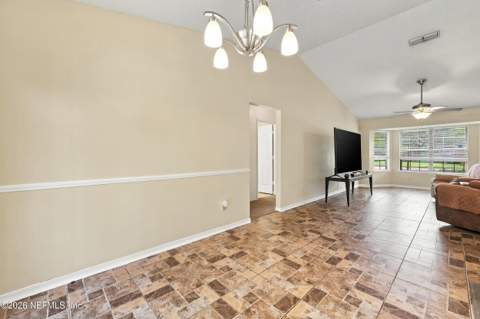 4926 Garden Moss Circle, Jacksonville FL - photo 19 of 39