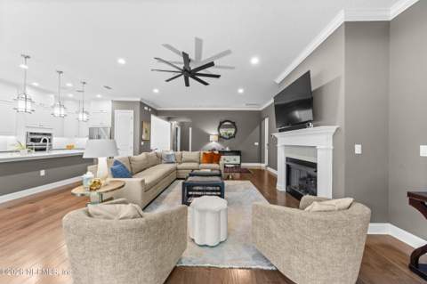 10318 Silverbrook Trail, Jacksonville FL - photo 9 of 50