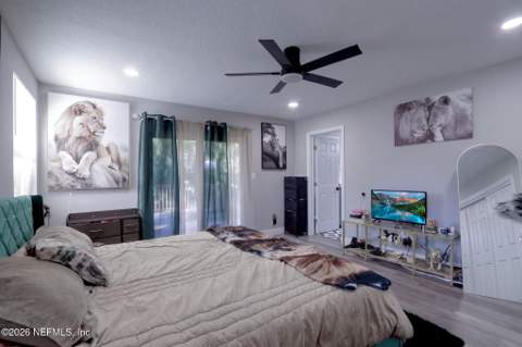 332 Tidewater Circle, Jacksonville FL - photo 13 of 40