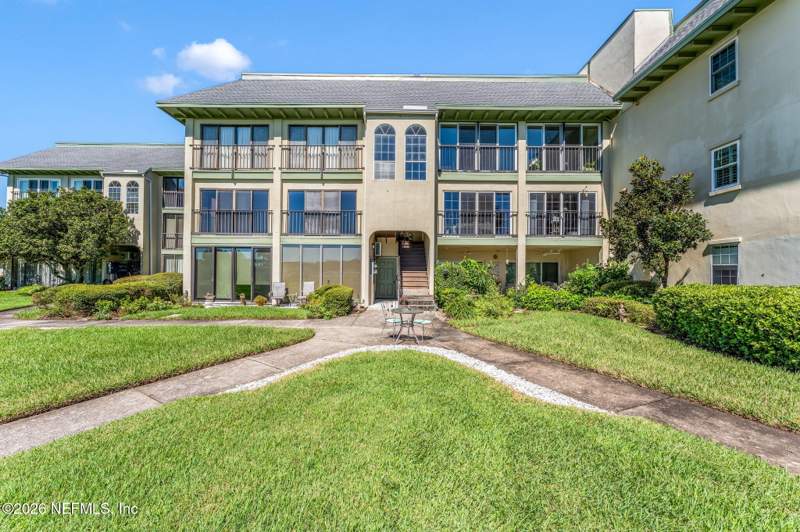 3 bedroom Condominium at 4300 Lakeside Drive #9, Ortega Bay, Jacksonville — photo 2