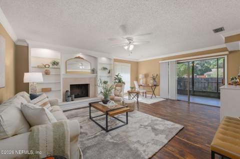 3362 Chrysler Drive, Jacksonville FL - photo 20 of 48