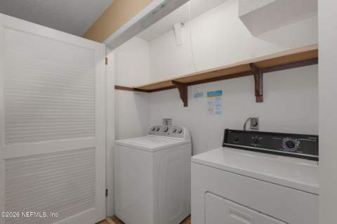 3362 Chrysler Drive, Jacksonville FL - photo 24 of 48