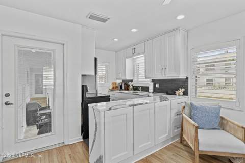 1229 2nd Street, Jacksonville Beach FL - photo 14 of 59