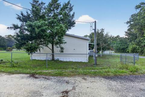 7990 Floral Ridge Circle, Keystone Heights FL - photo 8 of 52