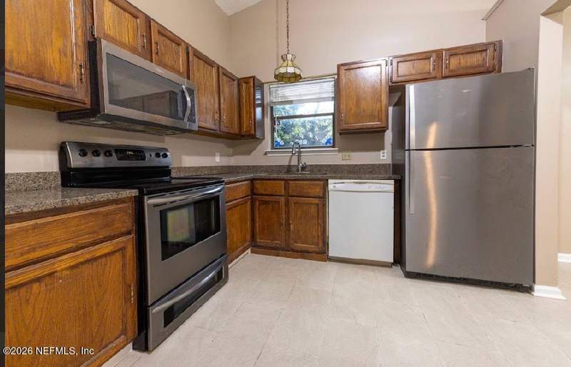 3 bedroom Single Family Residence at 8439 Everest Drive, Collins Ridge, Jacksonville — photo 5