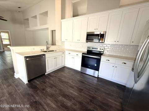 1105 Moosehead Drive, Orange Park FL - photo 6 of 15
