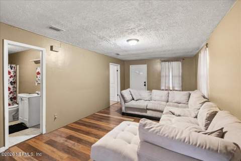 1514 W 22nd Street, Jacksonville FL - photo 8 of 17