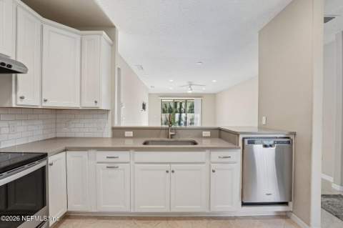 28 Forest Spring Drive, Ponte Vedra FL - photo 18 of 71