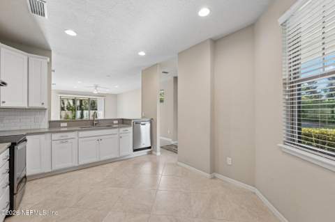 28 Forest Spring Drive, Ponte Vedra FL - photo 20 of 71